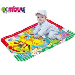 CB705400 - Baby mat with pillows