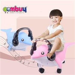 CB835292 - Baby dolphin toilet with wheel 