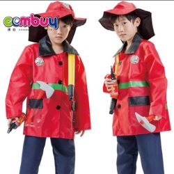 CB839364 - Fire fighting set with hat