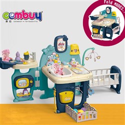 CB924932 - Doll care set with doll