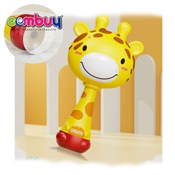 KB012147 - Giraffe shaking sand hammer dinning table musical baby shaker rattle toy