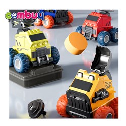 KB034692-KB034693 - Press launch car throwing rotating cute plastic friction inertia toy truck